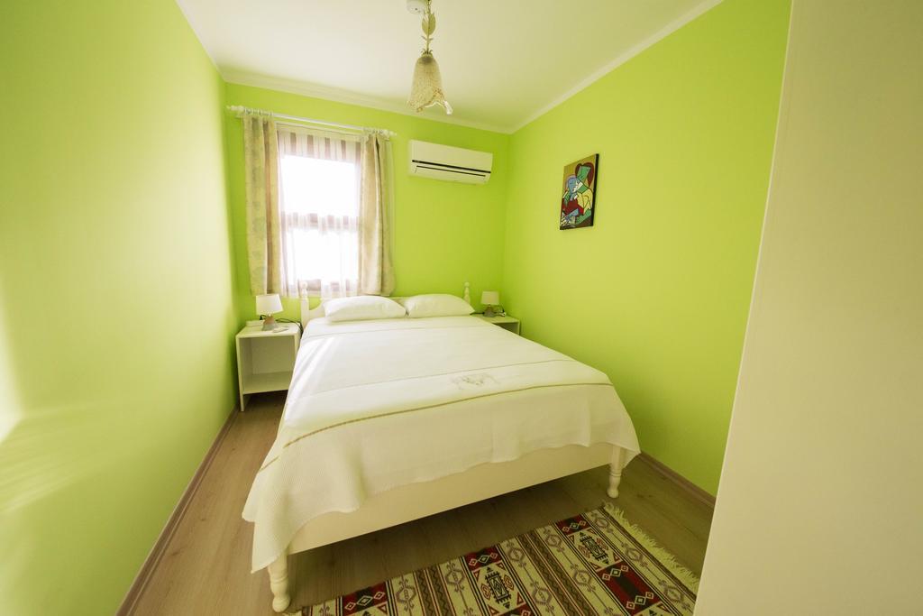 Bal Badem Bungalow Datca Exterior photo